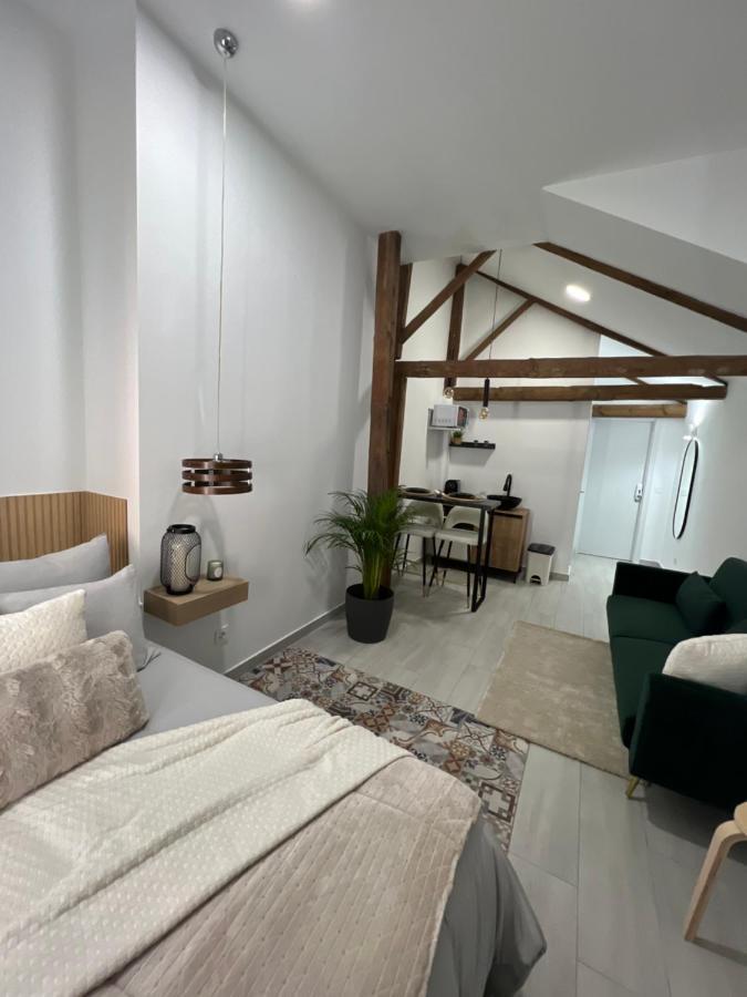 Suites Chic Эренсия Экстерьер фото